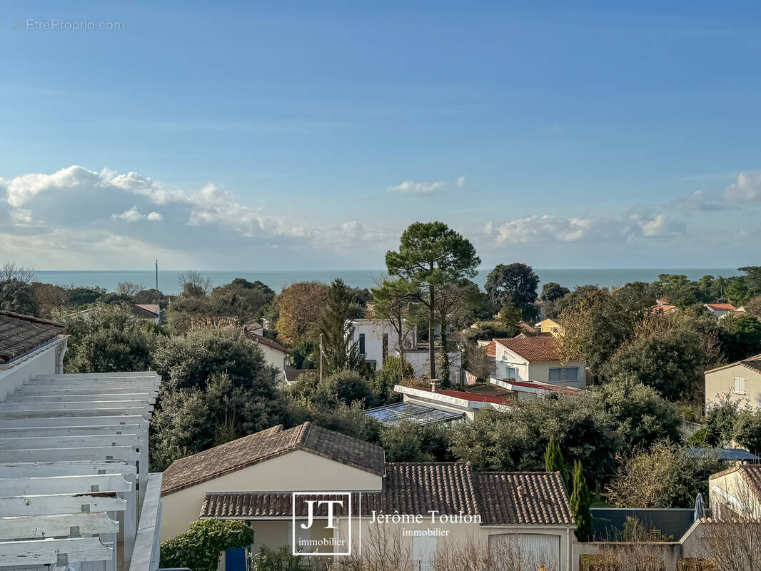 Appartement à VAUX-SUR-MER