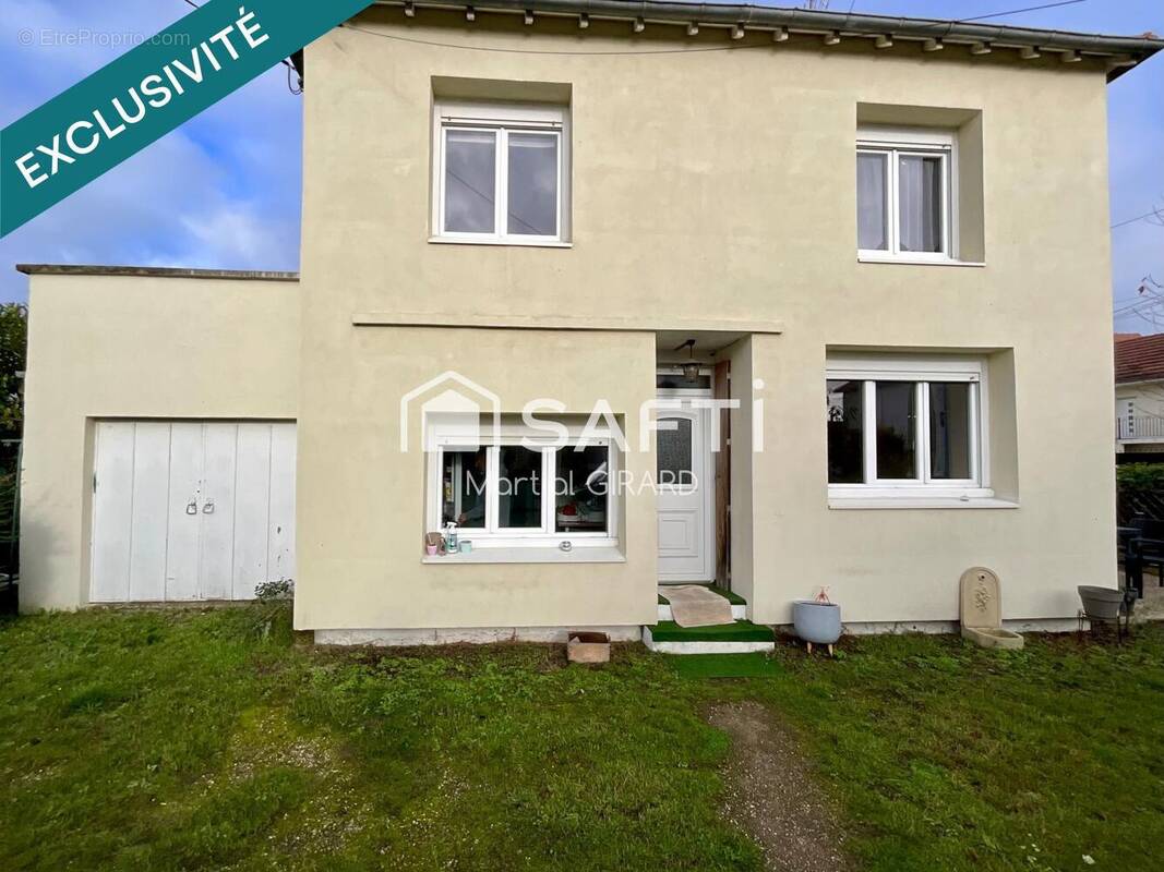 Photo 1 - Maison à VIERZON