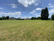 Terrain à LAMARQUE-PONTACQ