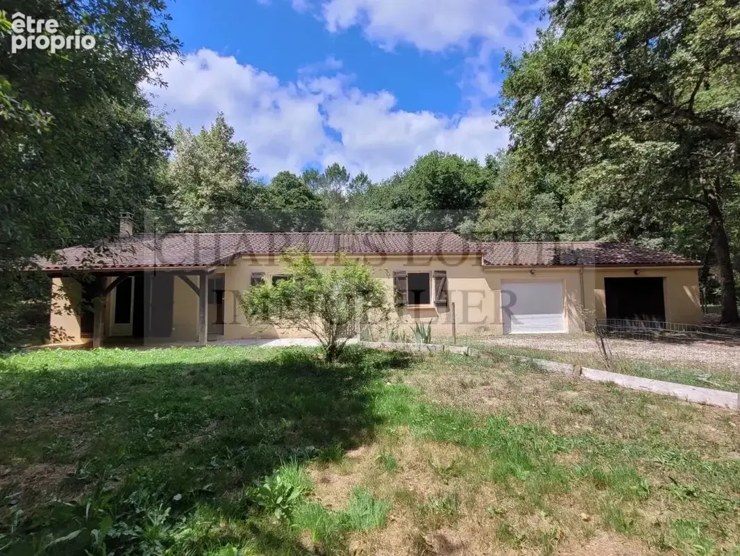 Maison familiale avec garage attenant, sur terrain de plus de 4900 m² - photo 14