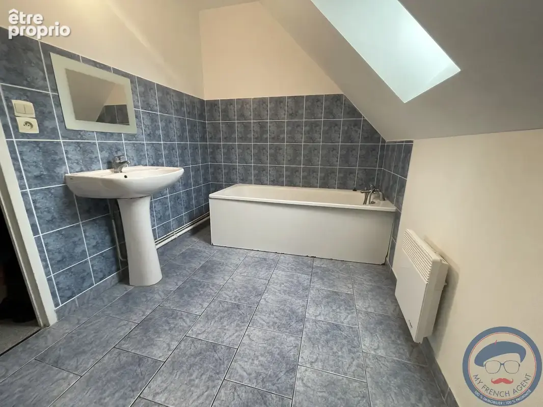 FEUGUEROLLES-BULLY Maison de 2006 avec 3 chambres. 267 500 euros FAI. - photo 7
