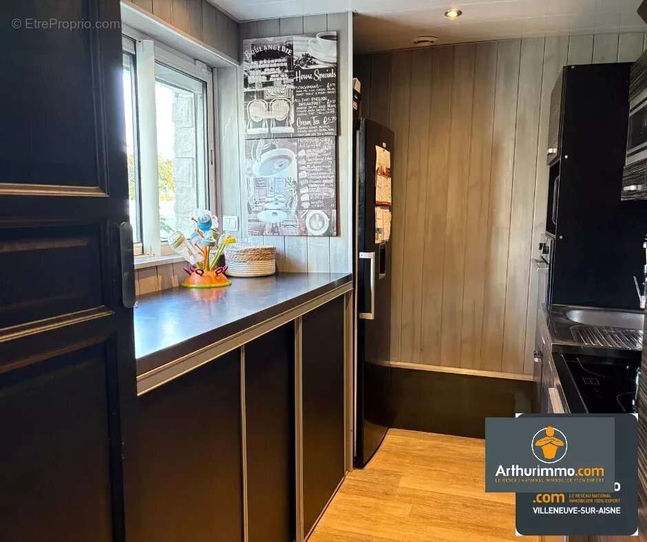 Maison à NEUFCHATEL-SUR-AISNE