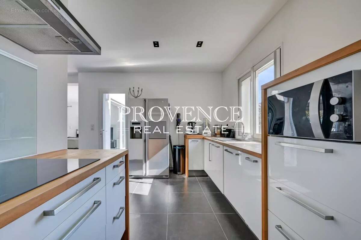 Maison à MARSEILLE-11E