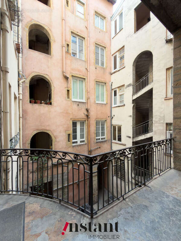 Appartement à LYON-1E