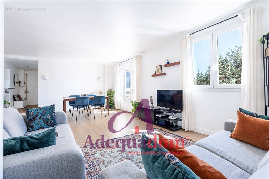 Appartement à COLOMBES
