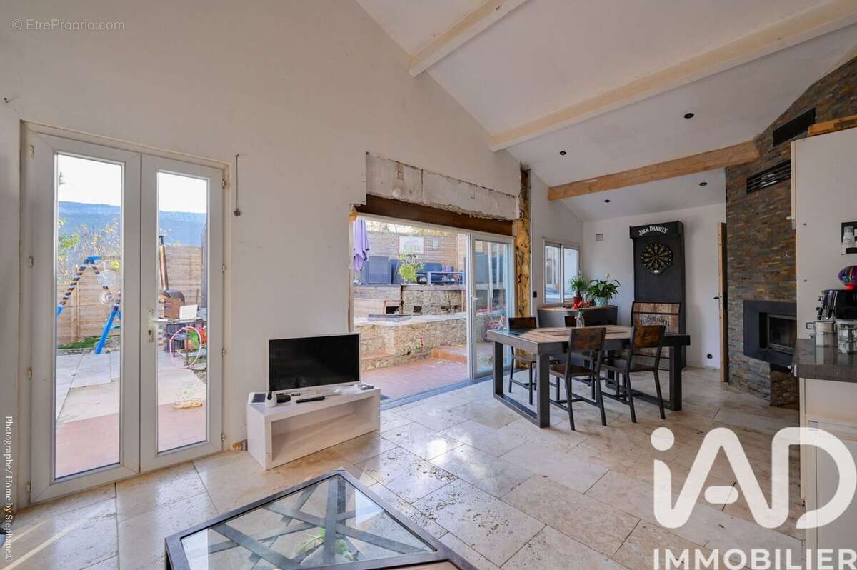 Photo 2 - Maison à PLAN-D&#039;AUPS-SAINTE-BAUME