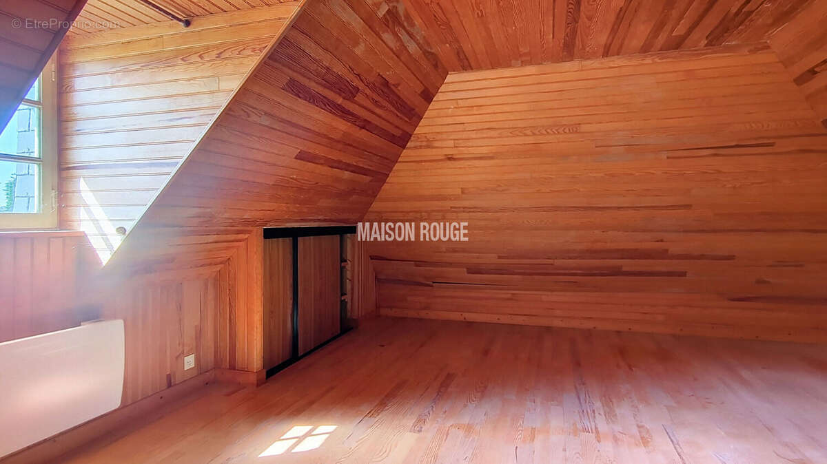 Maison à PLOUGRESCANT