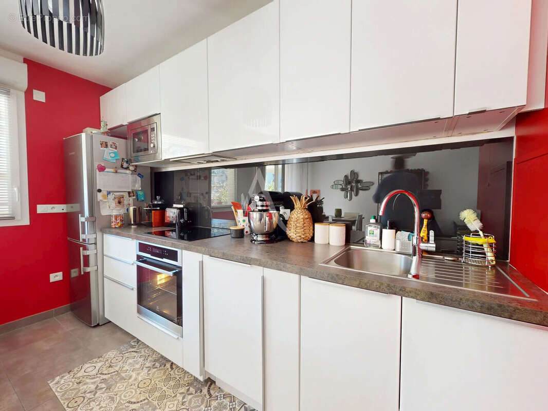 Appartement à ROSNY-SOUS-BOIS