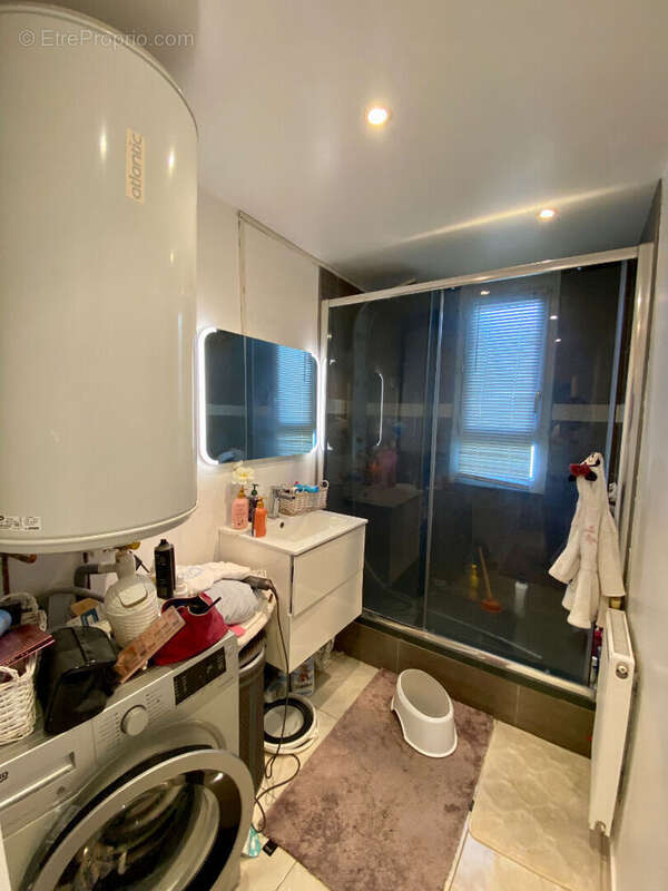 Appartement à VAULX-EN-VELIN