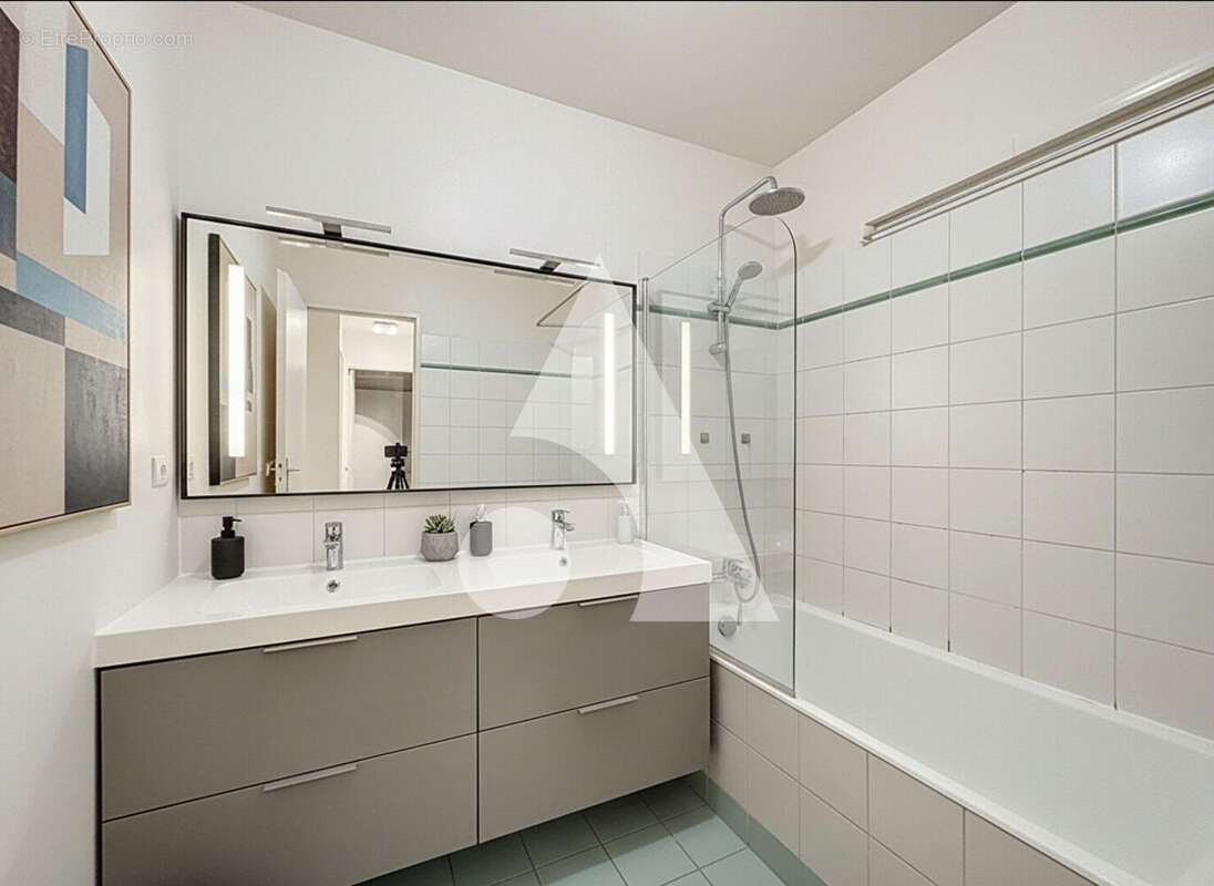 Appartement à RUEIL-MALMAISON