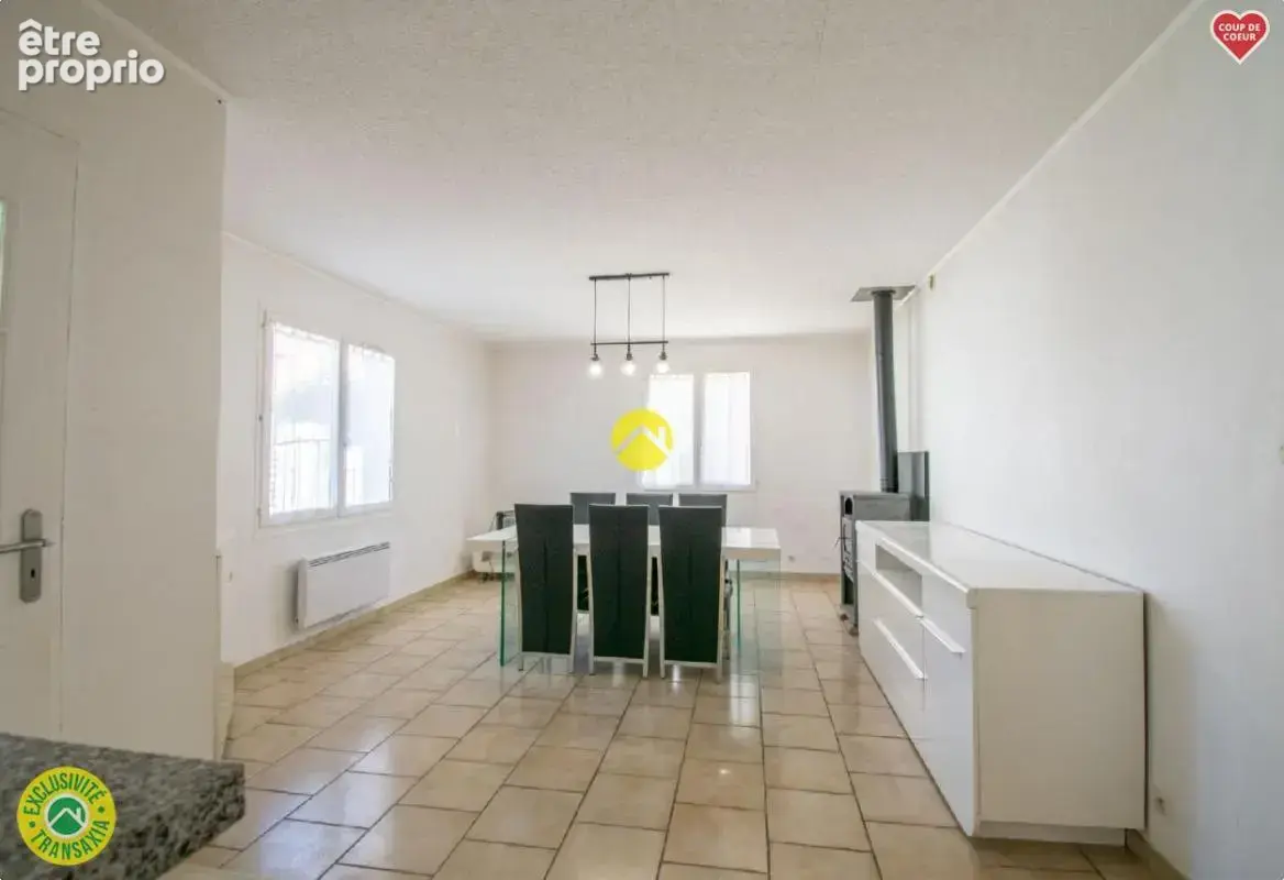 Maison plain-pied au centre village - photo 3