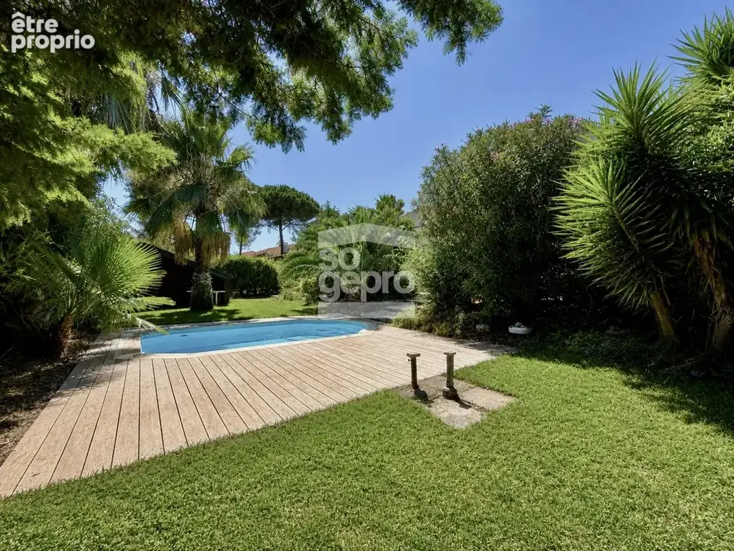 Réf : 2315 - Vente Villa de plain-pied avec piscine et garage secteur Maraval Cap d'Agde - photo 2