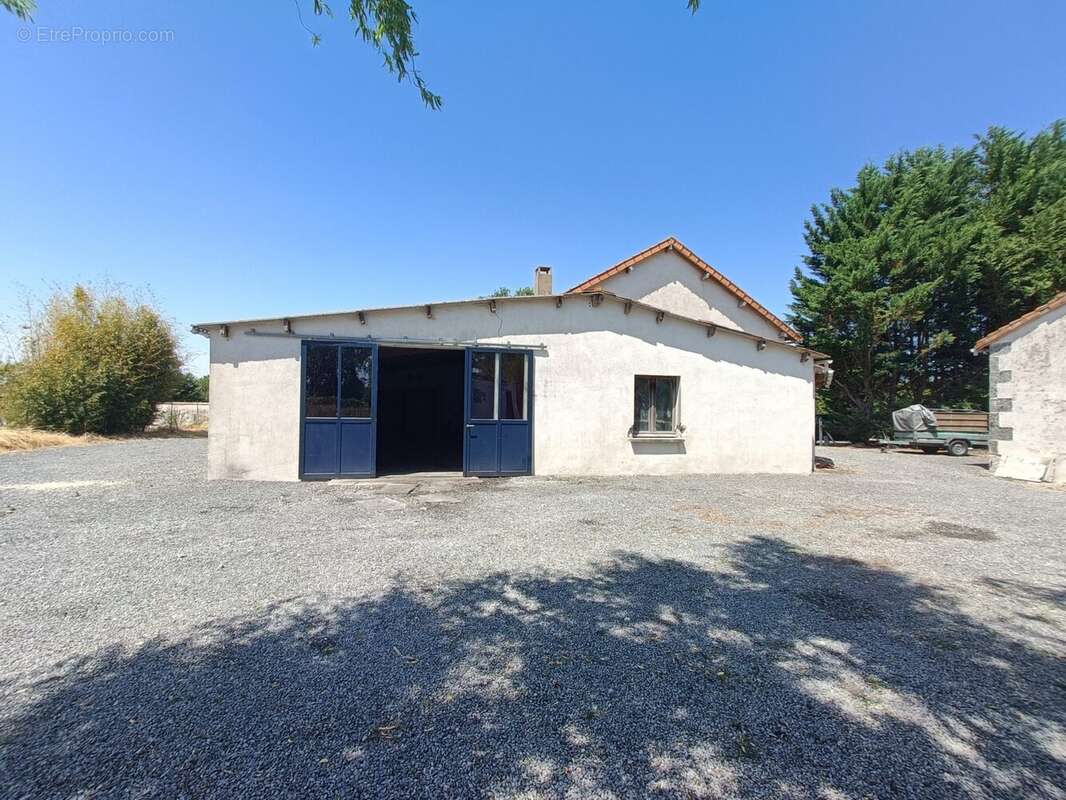 Maison 200 m² à Sillars  - photo 4