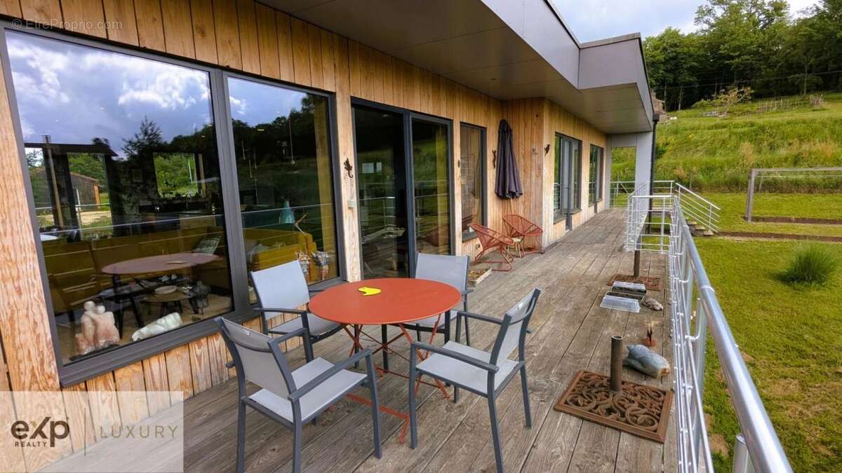 Maison à VILLEFRANCHE-DU-PERIGORD