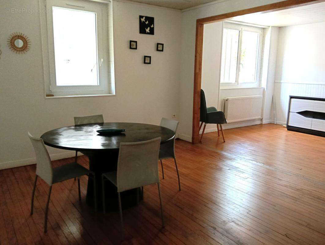 Maison en Pierres rénovée, 3 Chambres, garage, jardin, terrasses - photo 6