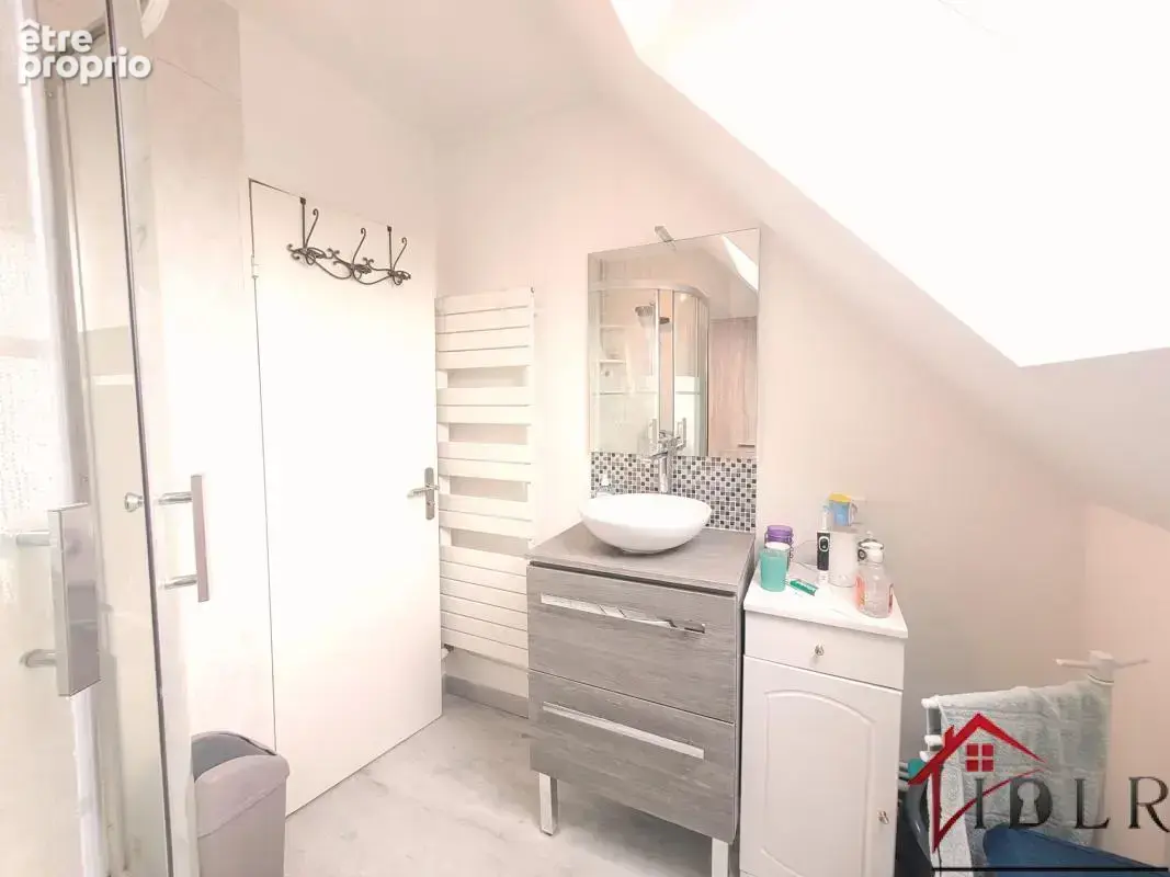 MAISON - 3 Chambres - 123M2 - photo 12