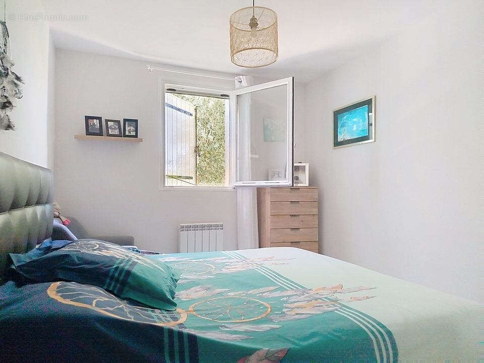 Maison à REGUSSE