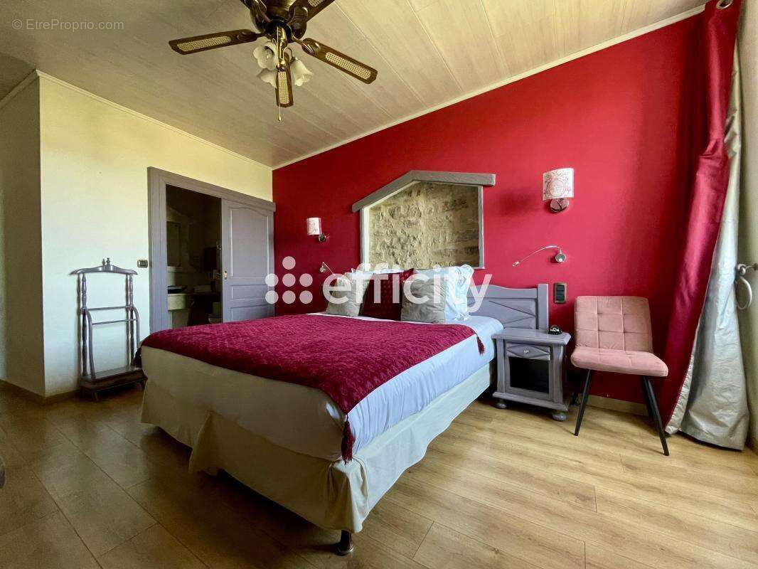 Locaux/Biens immobiliers - photo 11