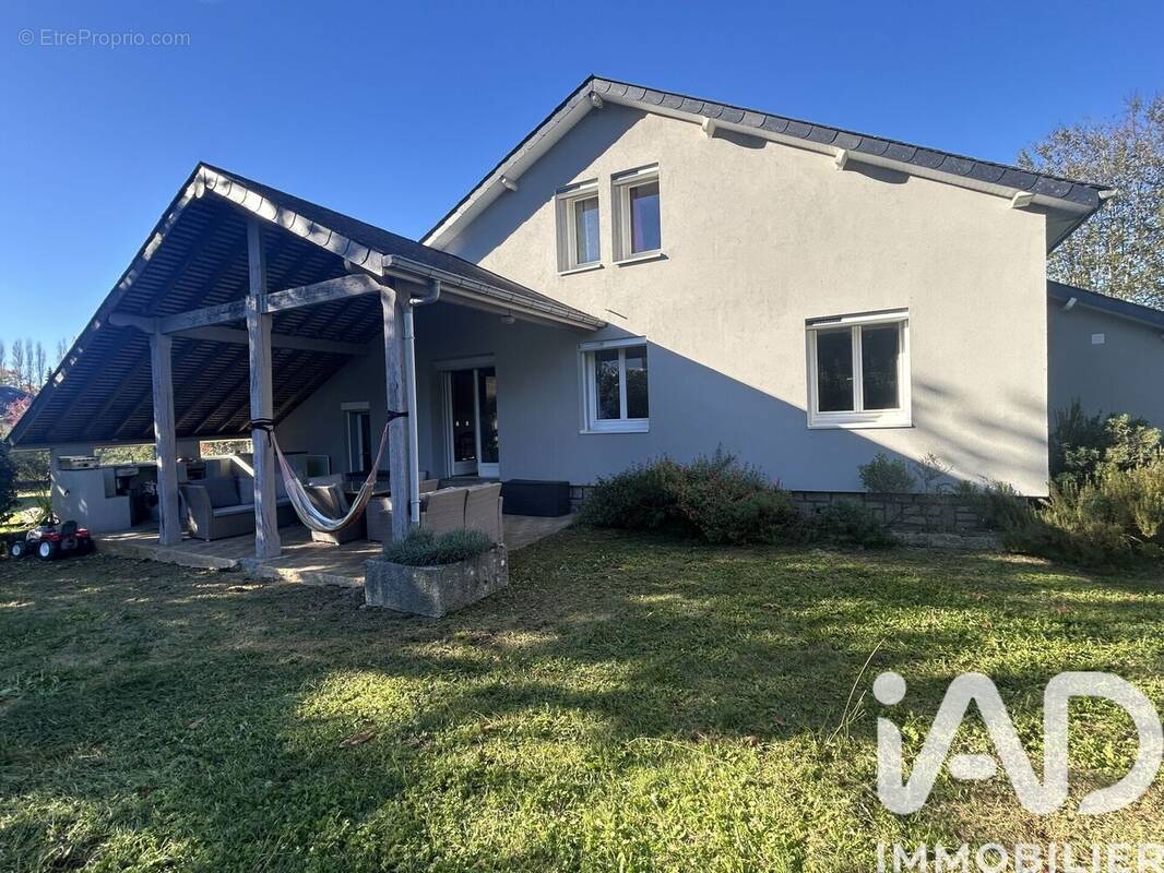 Photo 1 - Maison à OGEU-LES-BAINS