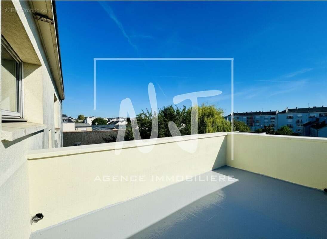 Appartement lumineux à vendre à Angers (quartier Madeleine) avec terrasse - photo 11