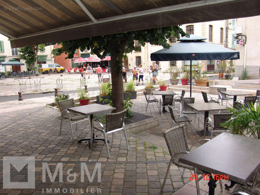 Commerce à QUILLAN