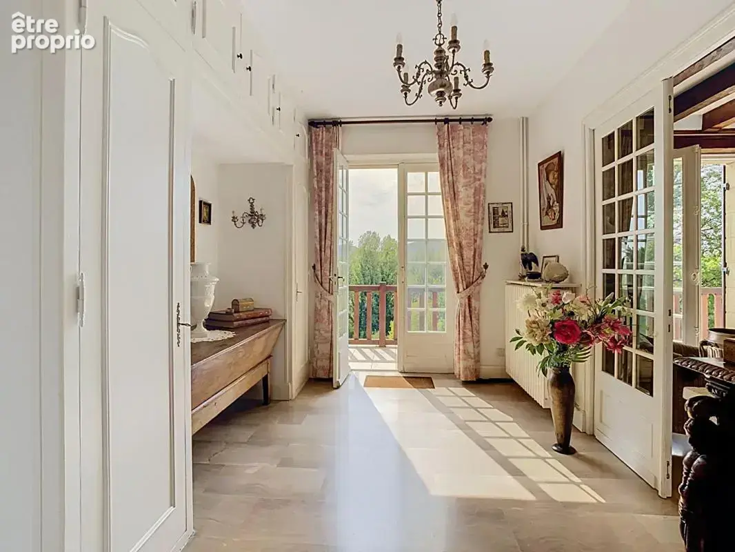 Maison spacieuse avec appartement 186 m2 - photo 4
