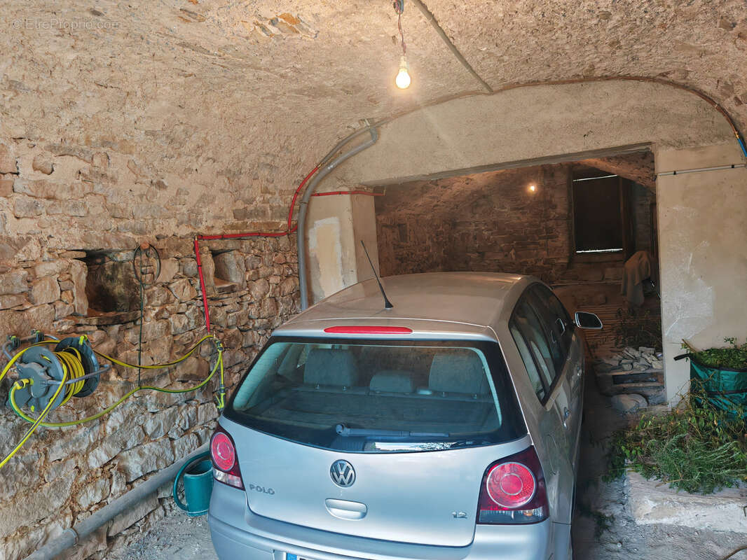 Maison à SAINT-MARTIN-DE-LONDRES