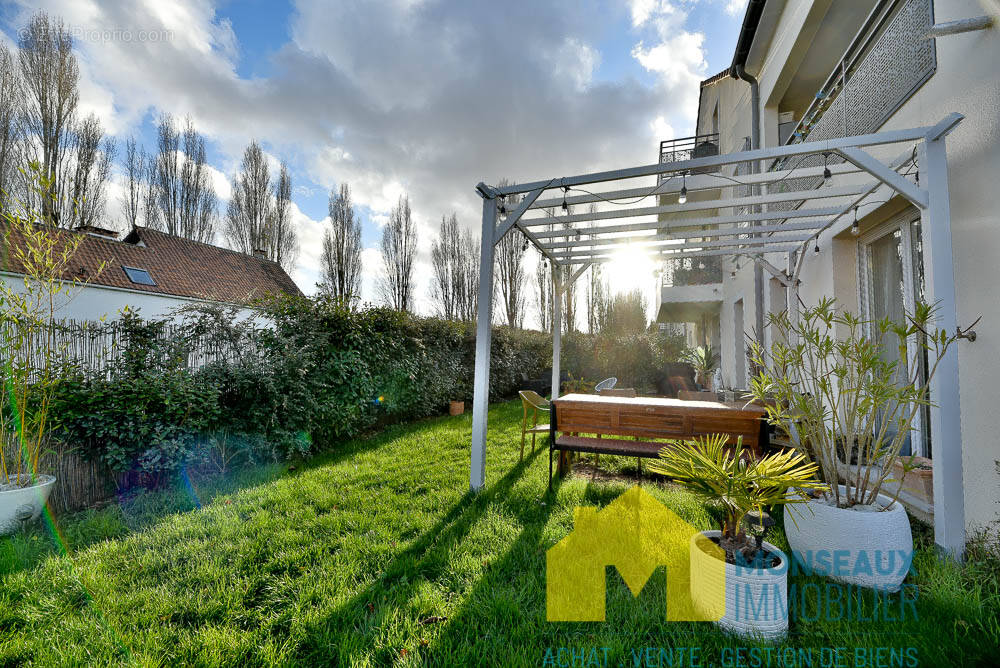 Appartement à EPINAY-SUR-ORGE