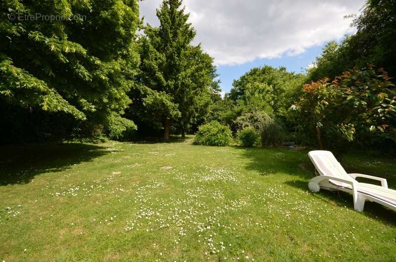 Maison à LES MARETS
