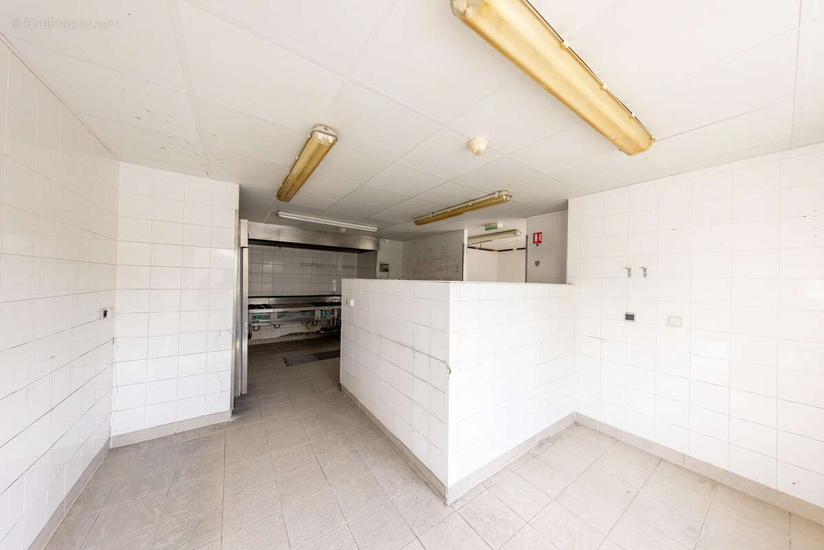 Commerce à VALLERAUGUE