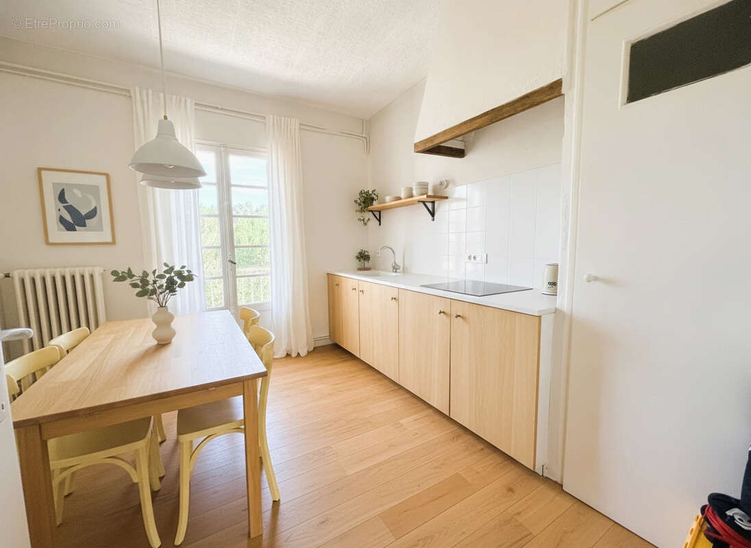 Appartement à AIX-EN-PROVENCE