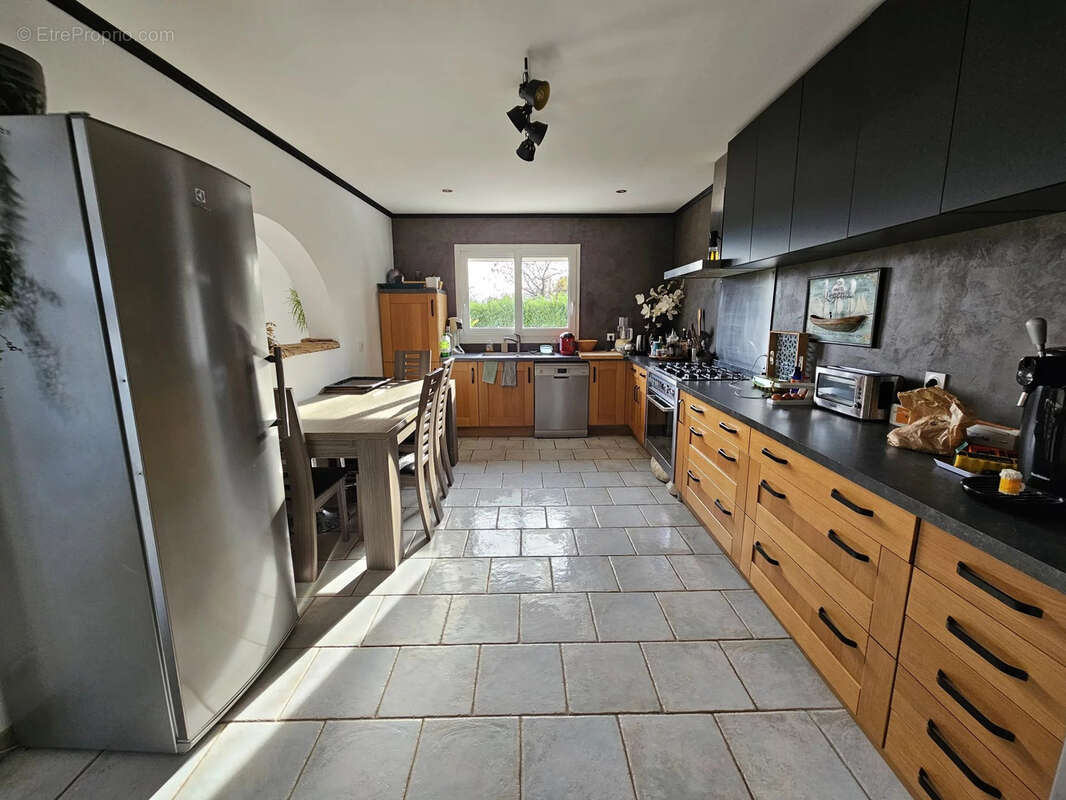 Maison à SAINT-CHRISTOPHE