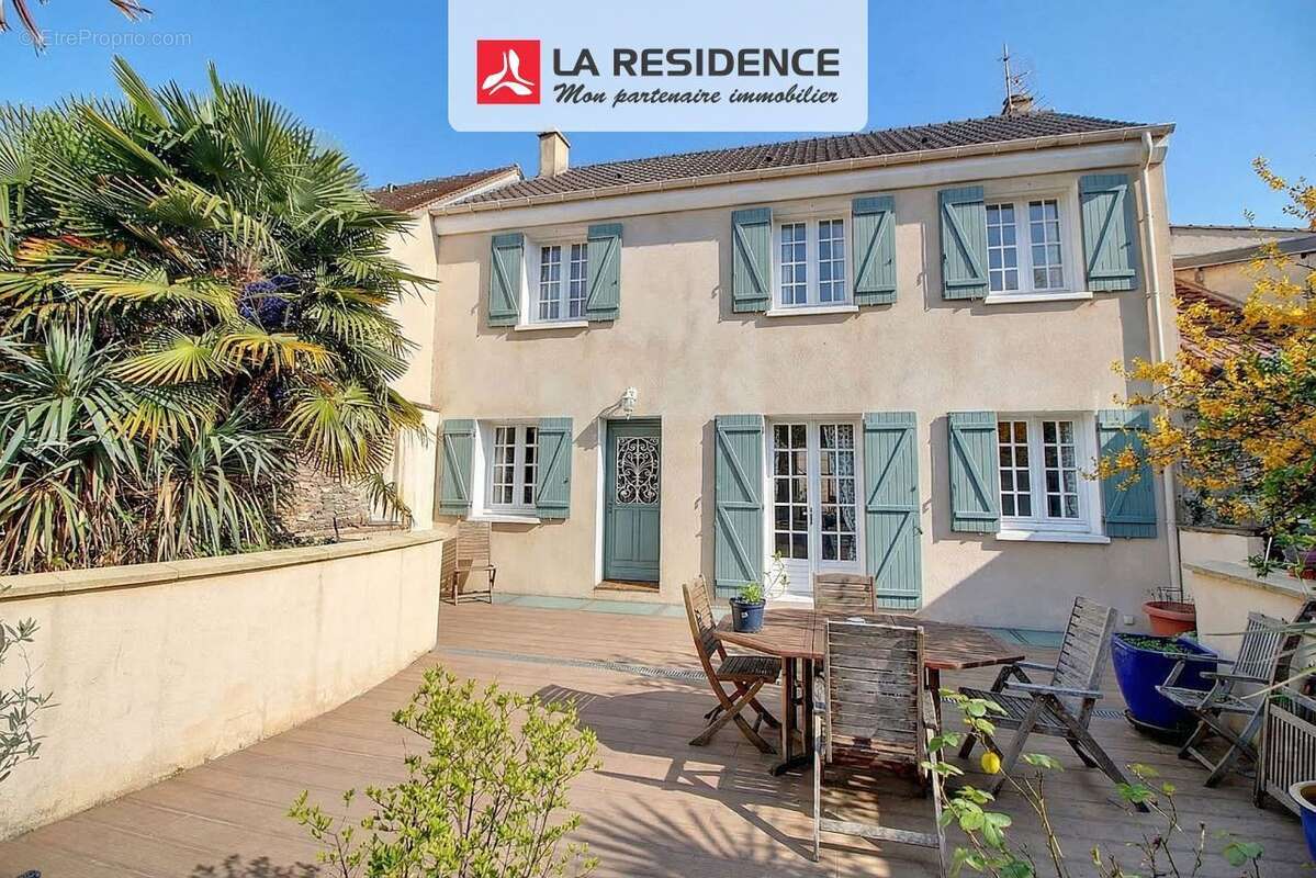 Maison à TRIEL-SUR-SEINE