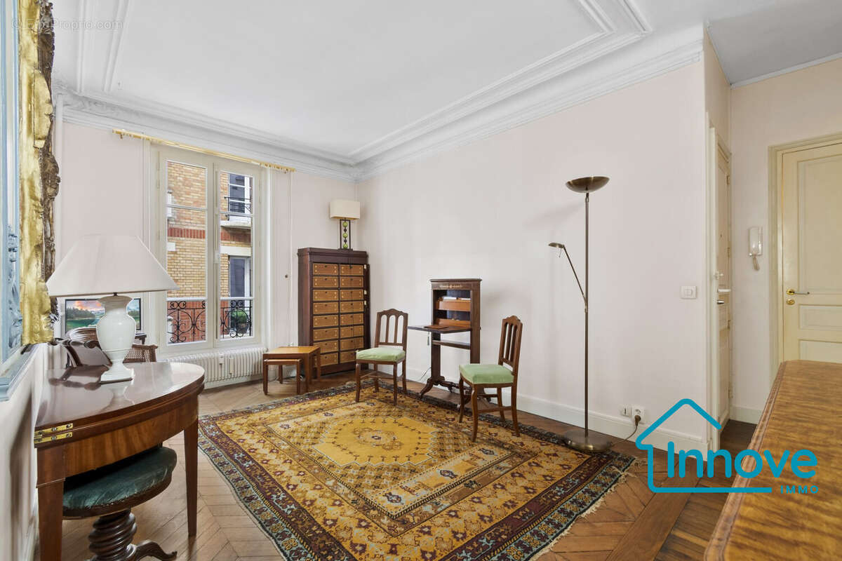 Séjour - Appartement à PARIS-17E