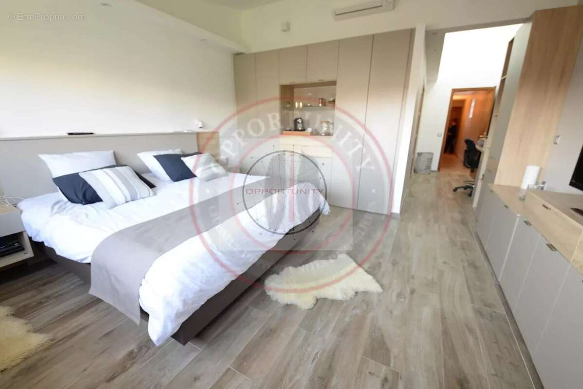 Maison 155 m² à Fontenay-Sous-Bois  - photo 9