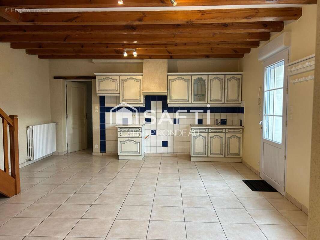 Photo 5 - Maison à ALLONNES