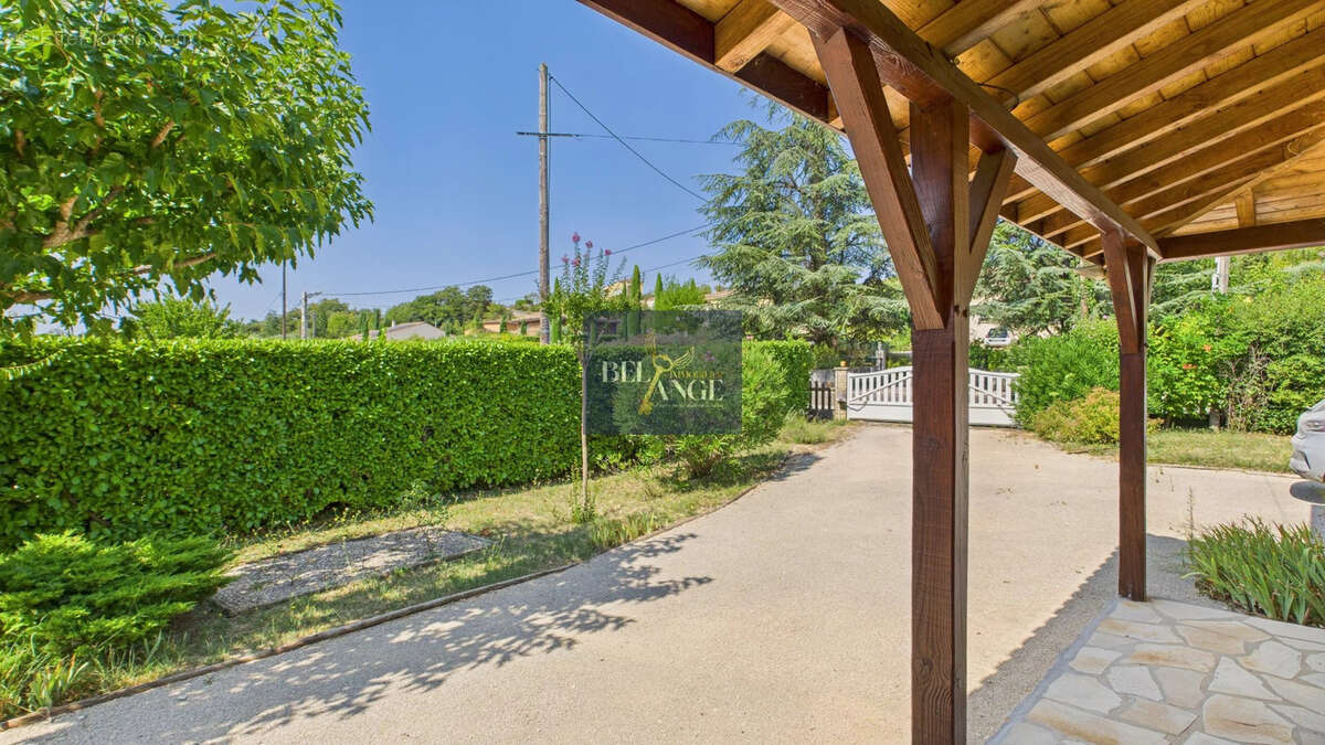 Maison à VALLON-PONT-D&#039;ARC