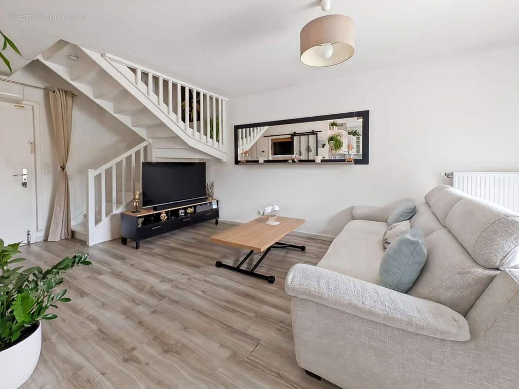 Maison à SAINT-PRIEST