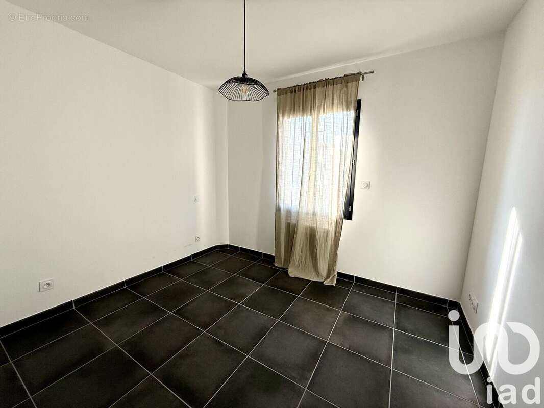 Photo 5 - Maison à REMOULINS