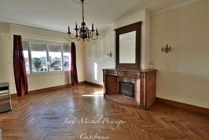 Immeuble à Vendre SAINT GAUDENS (31), 3 Appartements avec 3 Garages et Jardin - photo 2