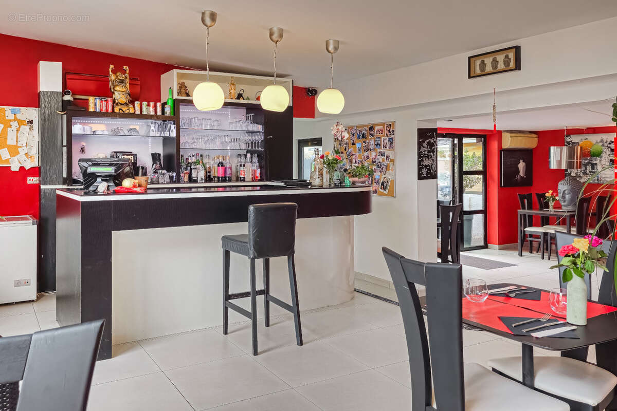 Commerce à LA SEYNE-SUR-MER