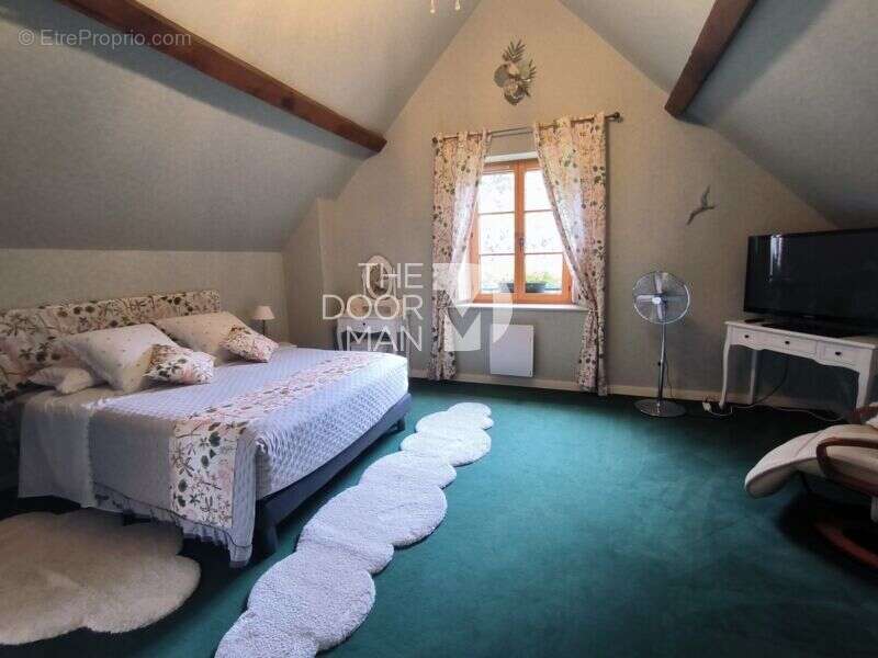 Maison à SAINT-CENERE