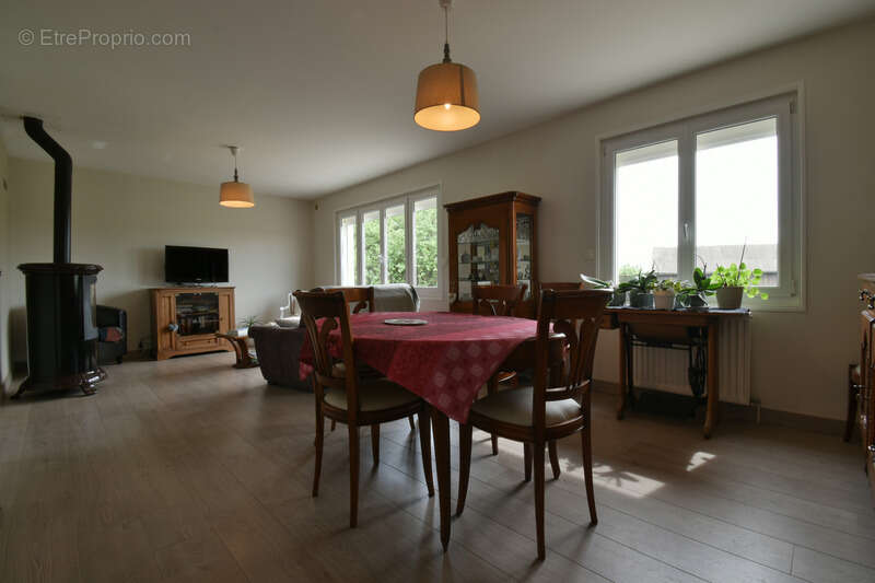 Maison à CEAUCE