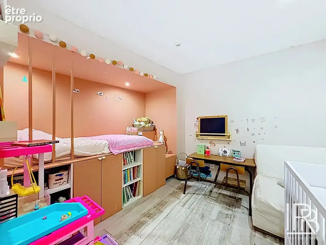 À vendre – endoume – appartement familial 4 chambres avec souplex aménagé - photo 9