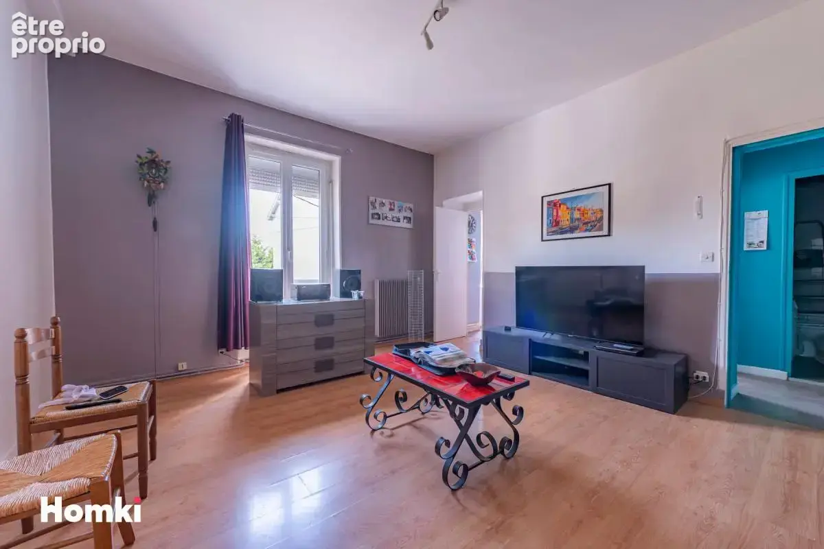 Immeuble de 702 m² Rendement 9%  Rue de la Jomayère - photo 4