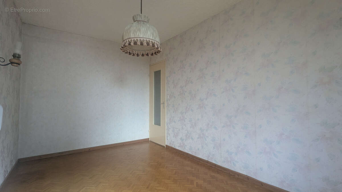 Appartement à CHENOVE