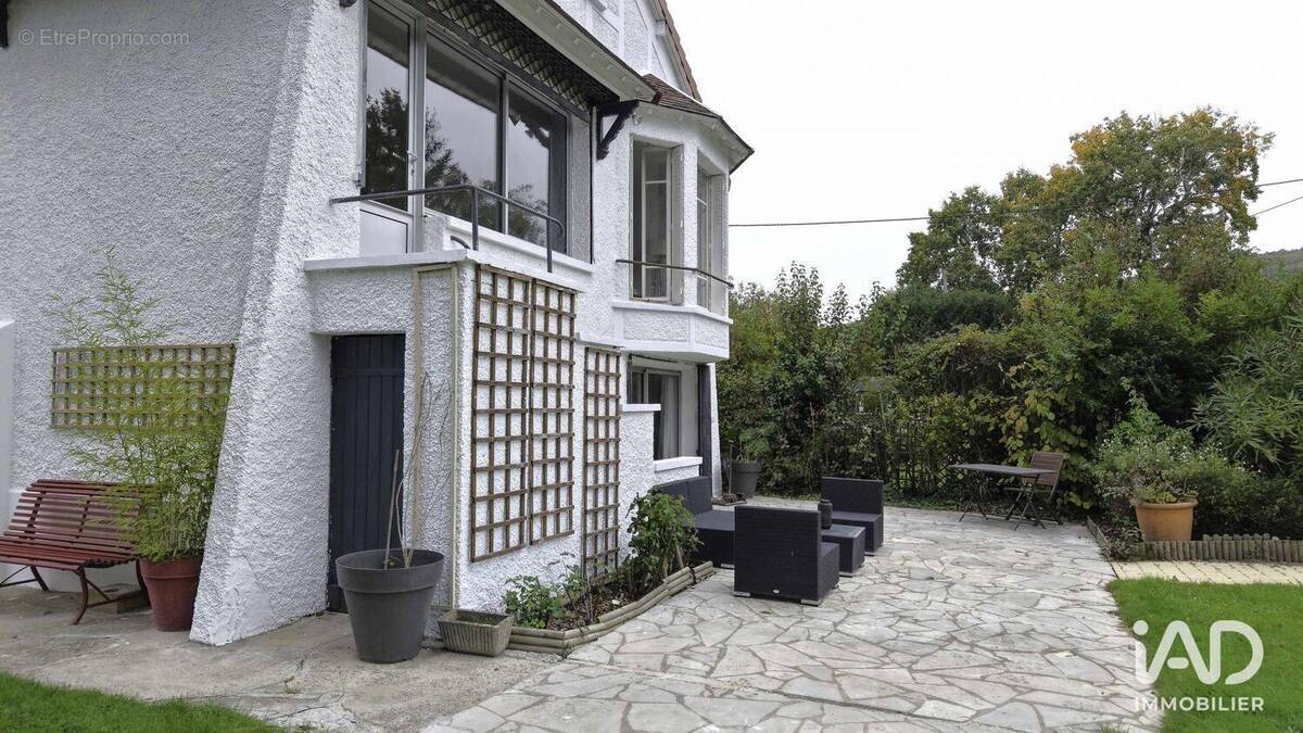 Photo 1 - Maison à FRENEUSE