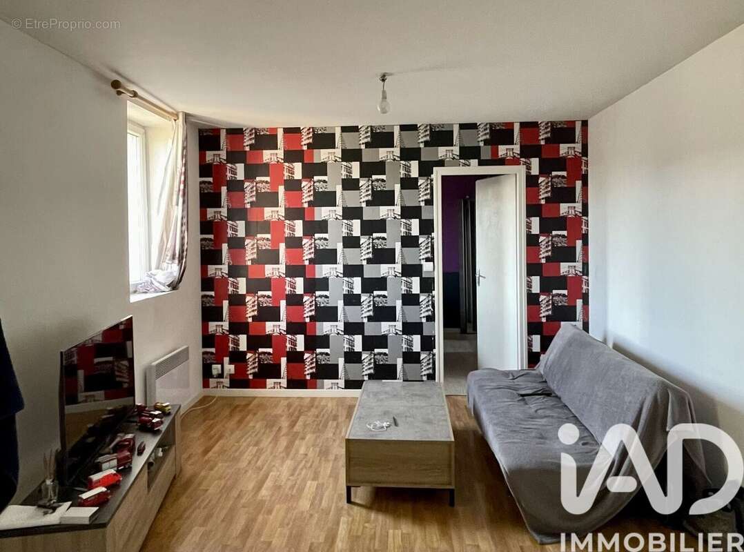 Photo 2 - Appartement à SAINT-AMAND-MONTROND