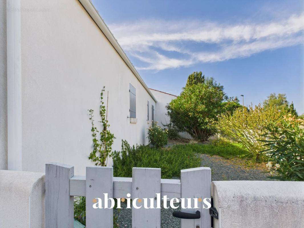 Maison à LE GRAND-VILLAGE-PLAGE