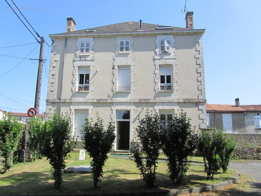 Appartement à SAINT-CLAUD